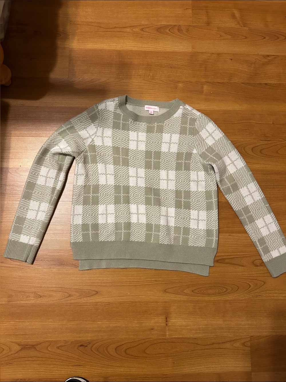 Design History Sage Green & White Plaid Crewneck Sweater